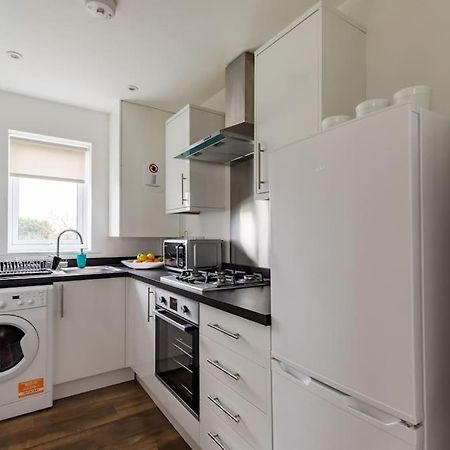 Tm - Rana Court 1 Bedroom Apartment With Balcony Oxford Exterior photo